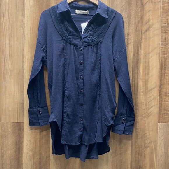 FREE PEOPLE - Navy Button Down - Picture 1 of 6